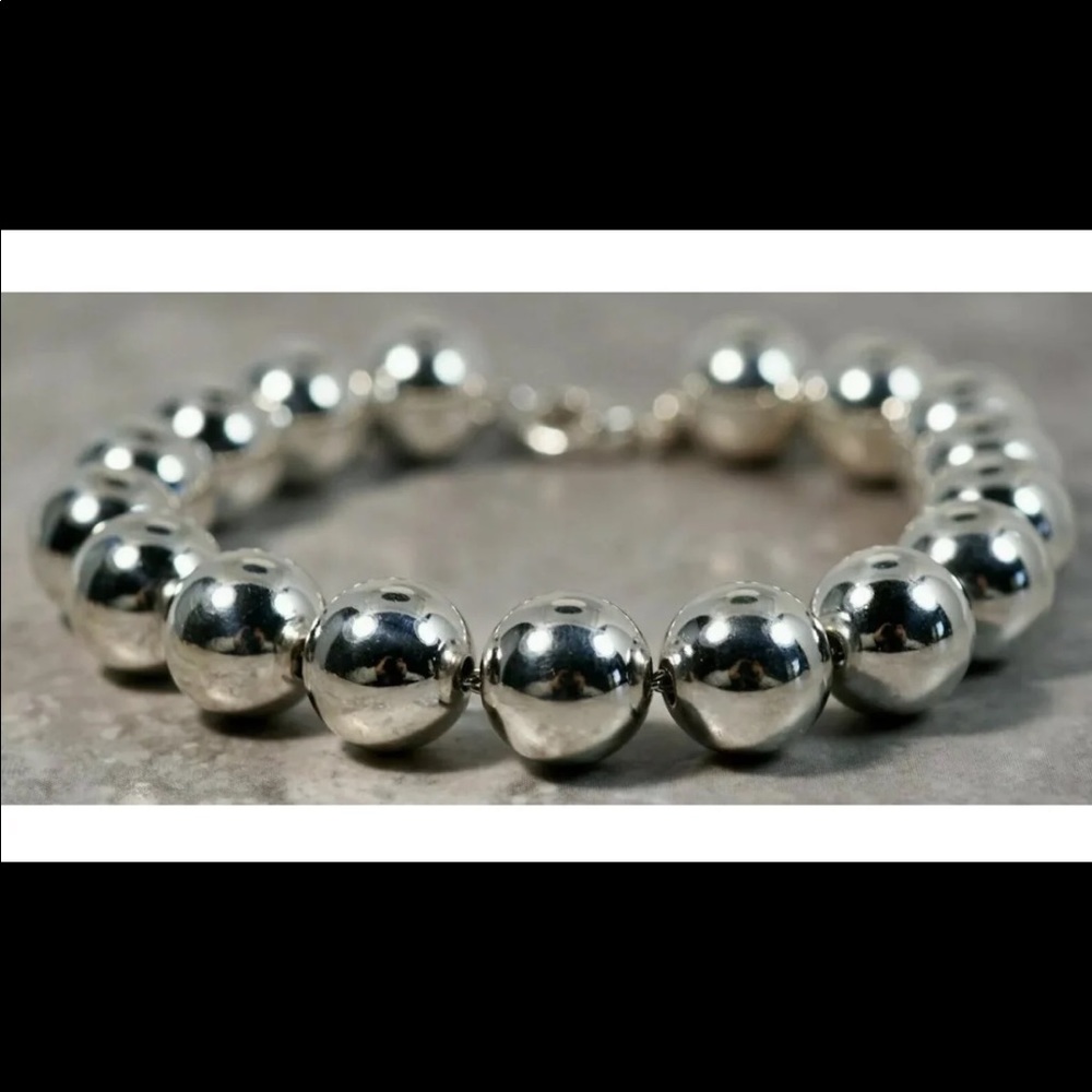 Authentic Ladies Tiffany & Co. Sterling Silver .925 Bead Hardware Ball B…
